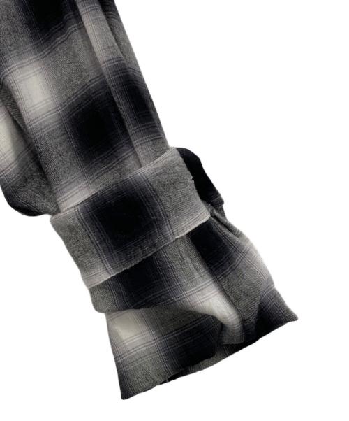 PENNEYS TOWNCRAFT（ペニーズタウンクラフト）PENNEYS TOWNCRAFT (ペニーズタウンクラフト) オンブレチェックレーヨンシャツ ブラック×ホワイト サイズ:Lの古着・服飾アイテム