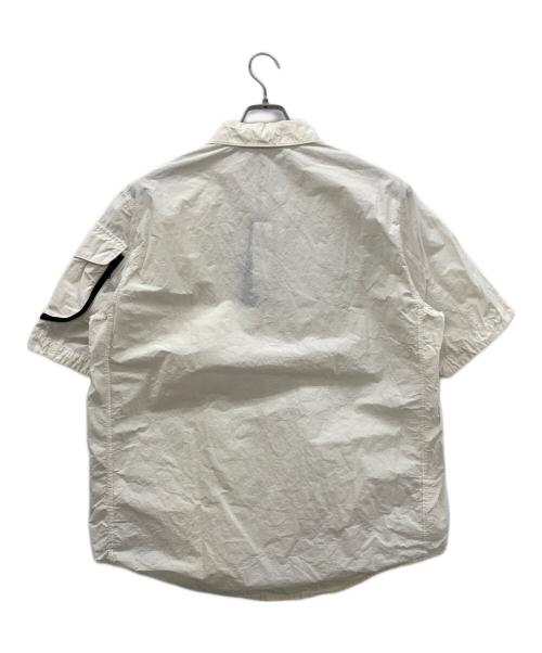 STONE ISLAND（ストーンアイランド）STONE ISLAND (ストーンアイランド) 半袖シャツ ベージュ サイズ:Lの古着・服飾アイテム