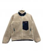 Patagoniaパタゴニア）の古着「クラシックレトロXジャケット」｜アイボリー×ネイビー