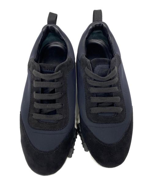 HERMES（エルメス）HERMES (エルメス) ローカットスニーカー バウンシング ブラック×ホワイト サイズ:23.5cm(37)の古着・服飾アイテム