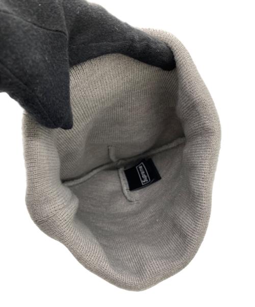 New Era（ニューエラ）New Era (ニューエラ) SUPREME (シュプリーム) ニット帽 グレーの古着・服飾アイテム