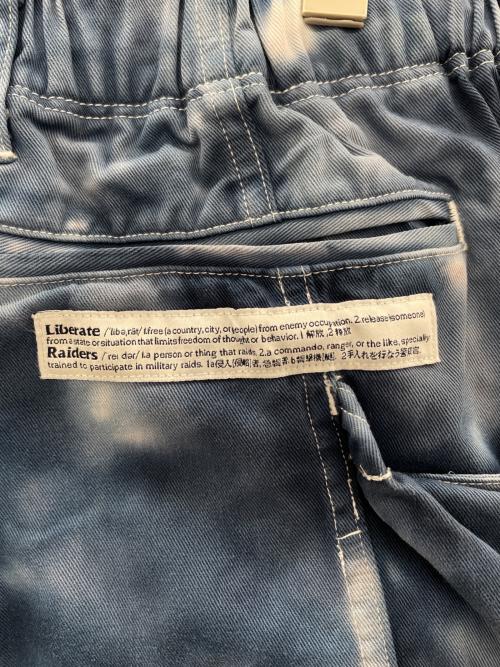Liberaiders（リベレイダース）Liberaiders (リベレイダース) TIEDYE UTILITY SHORTS ブルー サイズ:Ｍの古着・服飾アイテム