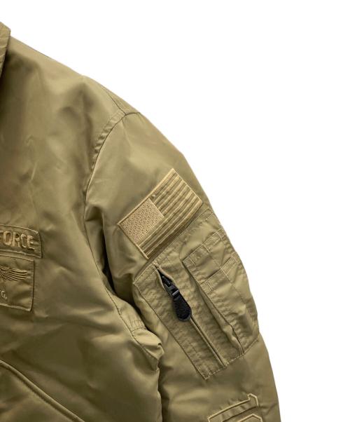 AVIREX（アヴィレックス）AVIREX (アヴィレックス) トレーニングコマンドジャケット カーキ サイズ:SIZE 2XLの古着・服飾アイテム