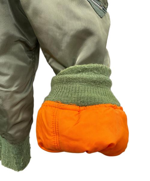 ALPHA INDUSTRIES（アルファインダストリーズ）ALPHA INDUSTRIES (アルファインダストリーズ) フライトジャケット オリーブ サイズ:Ｍの古着・服飾アイテム