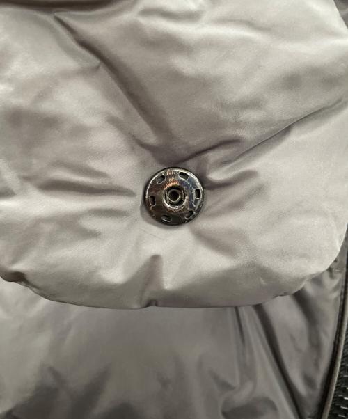 MONCLER（モンクレール）MONCLER (モンクレール) ダウンジャケット グレー サイズ:SIZE 2の古着・服飾アイテム