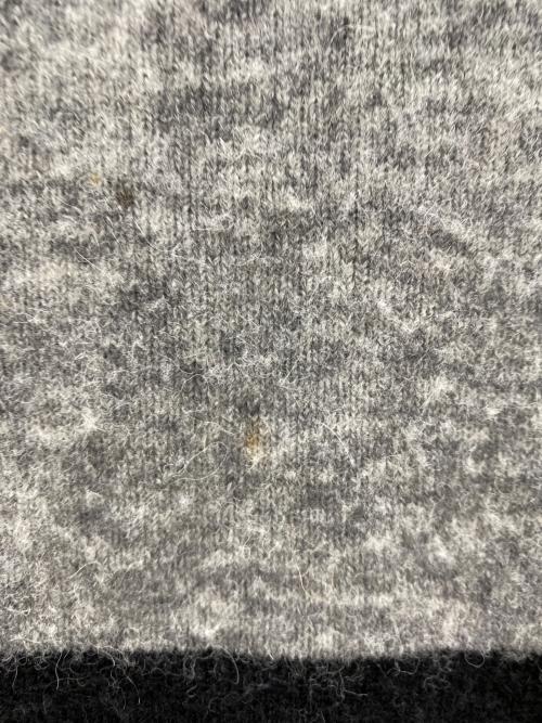 STONE ISLAND（ストーンアイランド）STONE ISLAND (ストーンアイランド) バイカラーニット ブラック×グレー サイズ:Ｍの古着・服飾アイテム