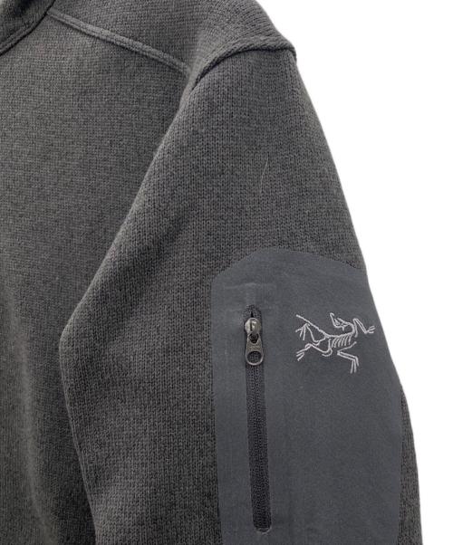 ARC'TERYX（アークテリクス）ARC'TERYX (アークテリクス) ジップパーカー グレー サイズ:Ｍ 未使用品の古着・服飾アイテム
