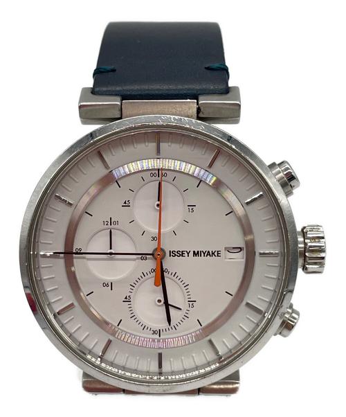 ISSEY MIYAKE（イッセイミヤケ）ISSEY MIYAKE (イッセイミヤケ) リストウォッチ ホワイトの古着・服飾アイテム