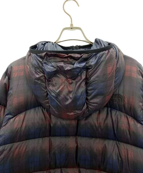 THE NORTH FACE（ザ ノース フェイス）THE NORTH FACE (ザ ノース フェイス) ダウンジャケット レッド×ネイビー サイズ:XLの古着・服飾アイテム