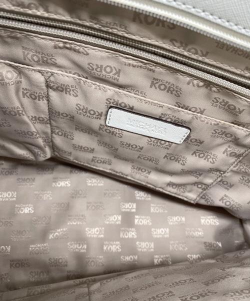 MICHAEL KORS（マイケルコース）MICHAEL KORS (マイケル・コース) トートバッグ ホワイトの古着・服飾アイテム
