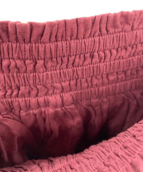 sara mallika（サラマリカ）sara mallika (サラマリカ) プリーツレーススカート ワインレッド サイズ:FREE 未使用品の古着・服飾アイテム