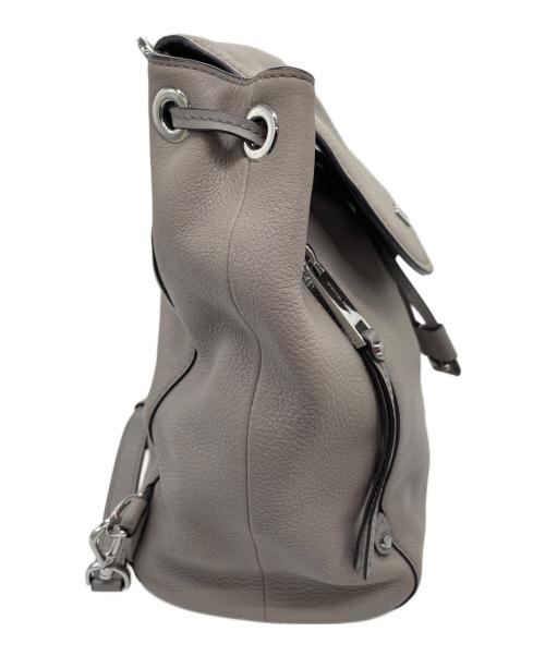 MICHAEL KORS（マイケル・コース）MICHAEL KORS (マイケル・コース) リュック グレーの古着・服飾アイテム