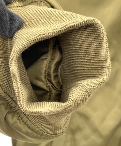 AVIREX（アヴィレックス）AVIREX (アヴィレックス) 中綿ジャケット オリーブ サイズ:XL 未使用品の古着・服飾アイテム