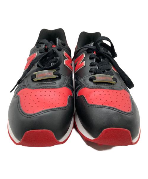 NEW BALANCE（ニューバランス）NEW BALANCE (ニューバランス) UNDEFEATED (アンディフィーテッド) stussy (ステューシー) スニーカー レッド×ブラック サイズ:27.5cmの古着・服飾アイテム