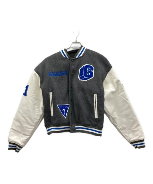 GUESS（ゲス）GUESS (ゲス) ジャケット グレー×ホワイト サイズ:XLの古着・服飾アイテム