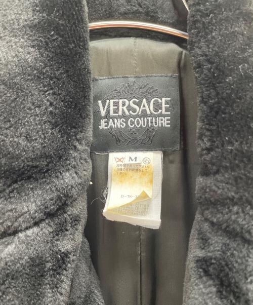 VERSACE JEANS COUTURE（ヴェルサーチ ジーンズクチュール）VERSACE JEANS COUTURE (ヴェルサーチ ジーンズクチュール) ファーコート ブラック サイズ:Ｍの古着・服飾アイテム