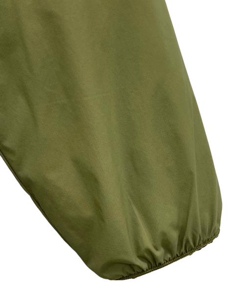 MAMMUT（マムート）MAMMUT (マムート) ノーカラーダウンジャケット ブラック×オリーブ サイズ:Ｍの古着・服飾アイテム