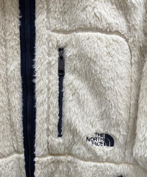 THE NORTH FACE（ザ ノース フェイス）THE NORTH FACE (ザ ノース フェイス) フリースジャケット ベージュ サイズ:Ｍの古着・服飾アイテム