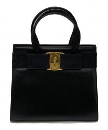 Ferragamo（フェラガモ）の古着「ハンドバッグ」｜ブラック