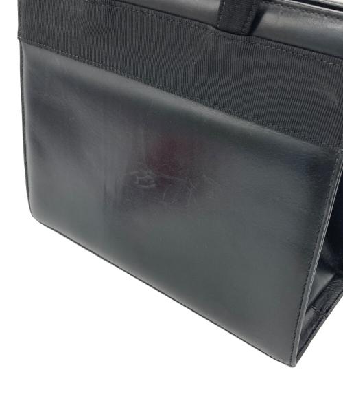 Ferragamo（フェラガモ）Ferragamo (フェラガモ) ハンドバッグ ブラックの古着・服飾アイテム