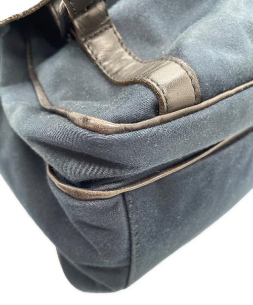 BOTTEGA VENETA（ボッテガベネタ）BOTTEGA VENETA (ボッテガベネタ) ショルダーバッグ ネイビーの古着・服飾アイテム