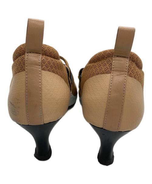 MAISON MAVERICK PRESENTS（メゾン マヴェリック プレゼンツ）MAISON MAVERICK PRESENTS (メゾン マヴェリック プレゼンツ) スニーカー風パンプス ベージュ サイズ:Ｍの古着・服飾アイテム