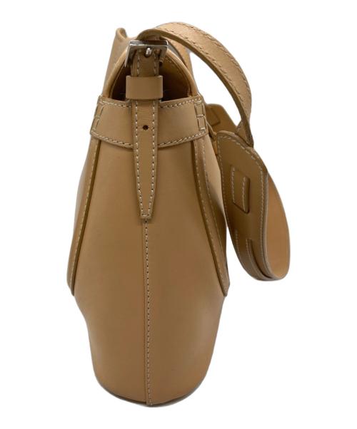 TOD'S（トッズ）TOD'S (トッズ) ハンドバッグ ベージュの古着・服飾アイテム