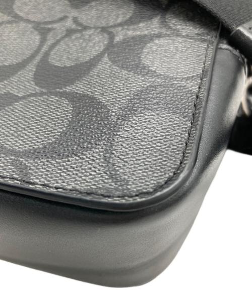 COACH（コーチ）COACH (コーチ) ショルダーポーチ ブラックの古着・服飾アイテム