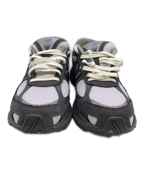 NEW BALANCE（ニューバランス）NEW BALANCE (ニューバランス) ローカットスニーカー パープル×グレー サイズ:27.5cmの古着・服飾アイテム