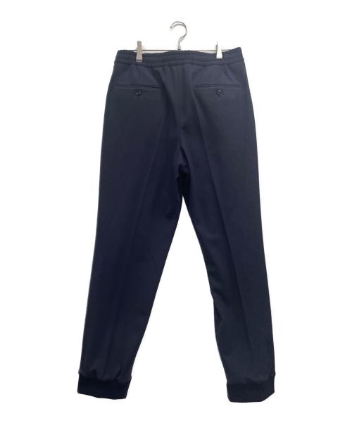 HUGO BOSS（ヒューゴ ボス）HUGO BOSS (ヒューゴ ボス) プリーツ入りスウェットパンツ ネイビー サイズ:50 未使用品の古着・服飾アイテム