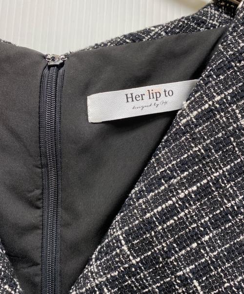 HER LIP TO（ハーリップトゥ）HER LIP TO (ハーリップトゥ) Siena Big Collar Pleated Dress ブラック サイズ:SIZE Sの古着・服飾アイテム