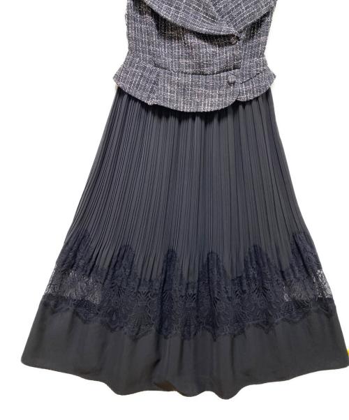 HER LIP TO（ハーリップトゥ）HER LIP TO (ハーリップトゥ) Siena Big Collar Pleated Dress ブラック サイズ:SIZE Sの古着・服飾アイテム