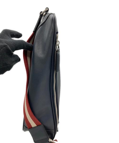 BALLY（バリー）BALLY (バリー) ボディバッグ ネイビーの古着・服飾アイテム