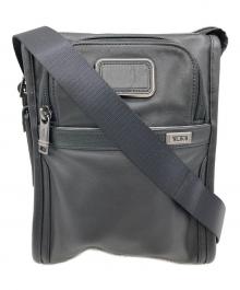 TUMI（トゥミ）の古着「ショルダーバッグ」｜ブラック