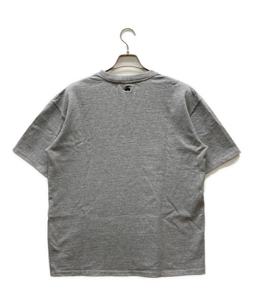 BROOKS BROTHERS（ブルックスブラザーズ）BROOKS BROTHERS (ブルックスブラザーズ) コラボヘビーウェイトTシャツ ライトグレー サイズ:Lの古着・服飾アイテム