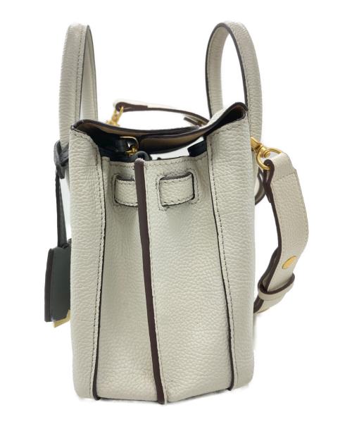 MCM（エムシーエム）MCM (エムシーエム) ハンドバッグ ベージュの古着・服飾アイテム