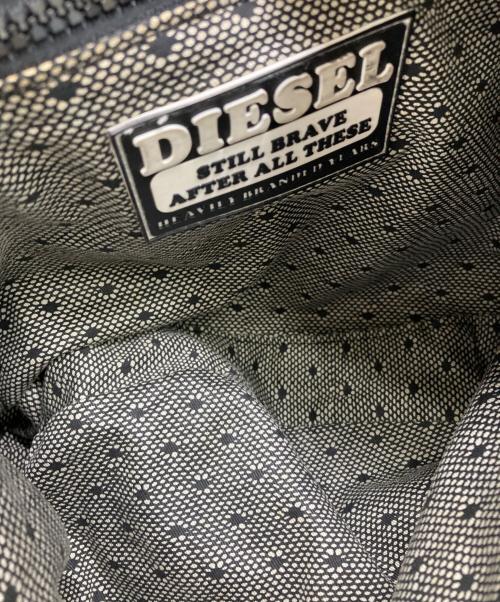 DIESEL（ディーゼル）DIESEL (ディーゼル) ショルダーバッグ ブラウンの古着・服飾アイテム