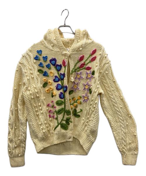 IS ISSEY MIYAKE（アイエスイッセイミヤケ）IS ISSEY MIYAKE (アイエスイッセイミヤケ) 花柄刺繍カーディガン アイボリー サイズ:Mの古着・服飾アイテム