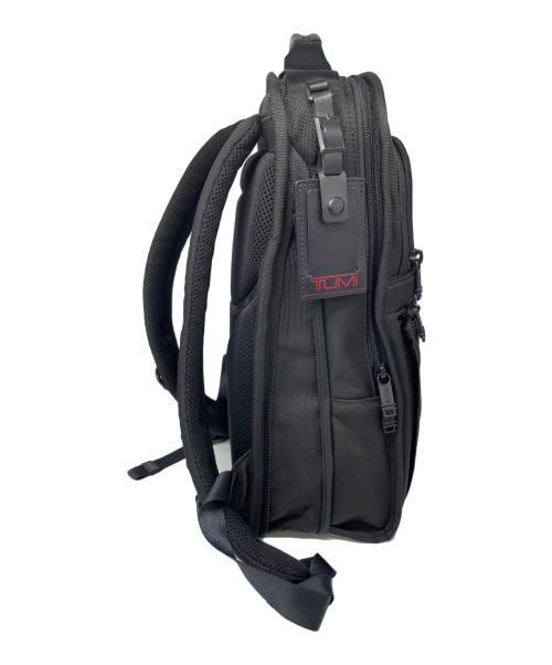 TUMI（トゥミ）TUMI (トゥミ) スリム・エクスパンダブル・ブリーフ・パック ブラックの古着・服飾アイテム