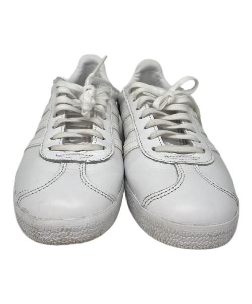 adidas（アディダス）adidas (アディダス) ガッツレー ホワイト サイズ:24cmの古着・服飾アイテム