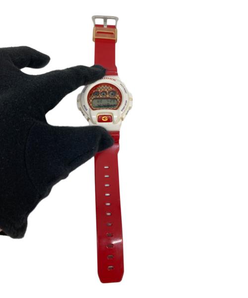 CASIO（カシオ）CASIO (カシオ) G-SHOCK レッド×ホワイトの古着・服飾アイテム