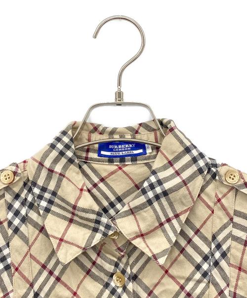 BURBERRY BLUE LABEL（バーバリー ブルー レーベル）BURBERRY BLUE LABEL (バーバリー ブルー レーベル) ノースリーブシャツ ベージュ サイズ:38の古着・服飾アイテム