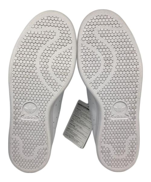 adidas（アディダス）adidas (アディダス) STANSMITH ホワイト×ブルー サイズ:27.5cm 未使用品の古着・服飾アイテム