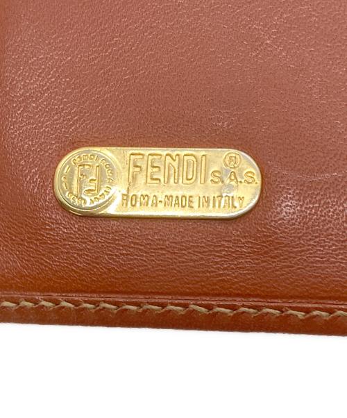FENDI（フェンディ）FENDI (フェンディ) 2つ折り財布 ブラウン×グレー×ネイビーの古着・服飾アイテム