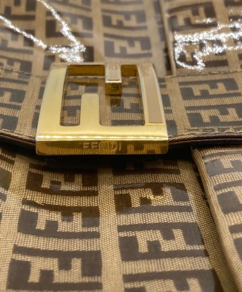 FENDI（フェンディ）FENDI (フェンディ) マンバケット ブラウンの古着・服飾アイテム