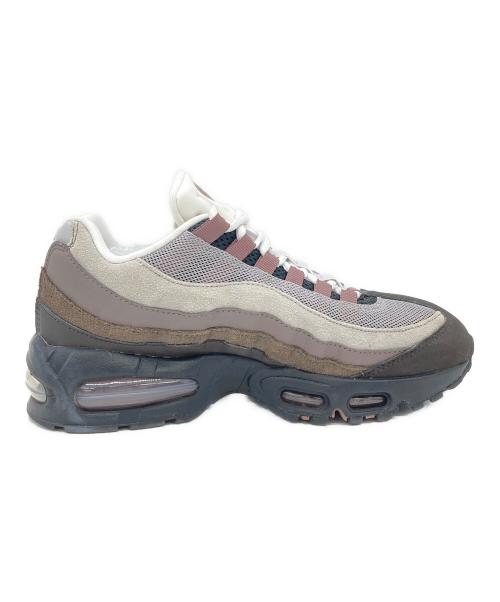 NIKE（ナイキ）NIKE (ナイキ) ローカットスニーカー ブラウン サイズ:SIZE 26.5cmの古着・服飾アイテム