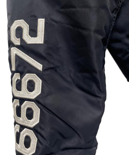 AVIREX（アヴィレックス）AVIREX (アヴィレックス) フライトジャケット ブラック サイズ:Mの古着・服飾アイテム