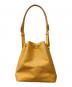 LOUIS VUITTON (ルイ ヴィトン) ショルダーバッグ イエロー：70000円