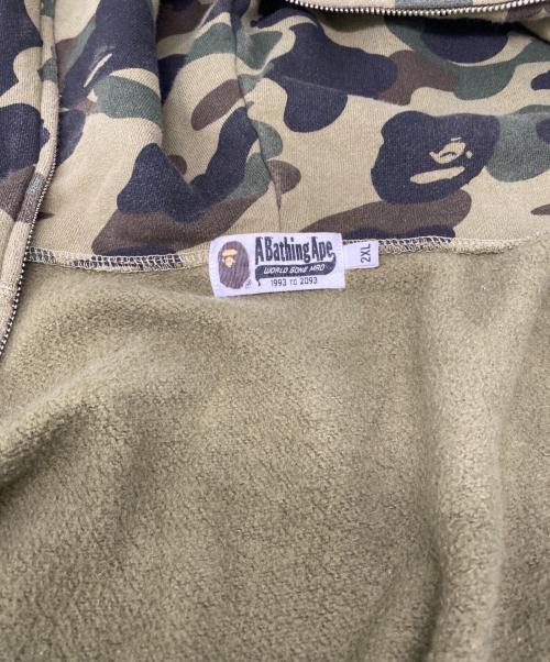 A BATHING APE（アベイシングエイプ）A BATHING APE (アベイシングエイプ) ジップパーカー エイプカモ  グリーン サイズ:2XLの古着・服飾アイテム