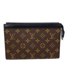LOUIS VUITTON（ルイ ヴィトン）の古着「ガストン・ウェアラブル ウォレット」｜ブラウン